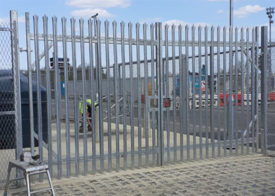 2.4m W / D Type Galvanized Steel Palisade Fencing Sustainable