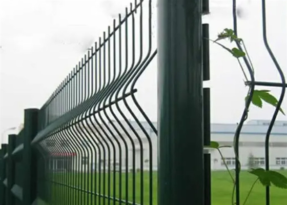 Hot Dip Galvanized 3D Curvy Fence for School House Garden or Playground