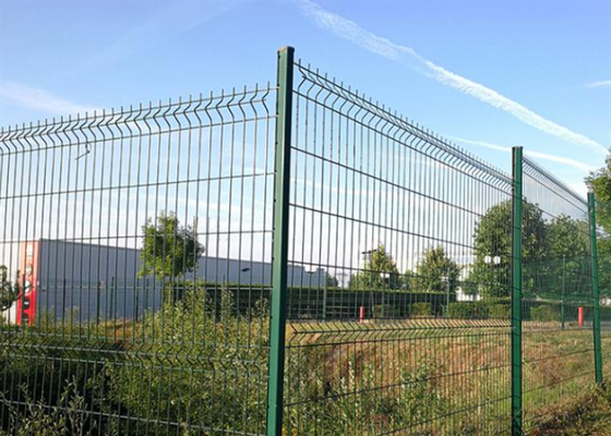 PVC Green Peach Shaped Triangle Fence Panel 2.0*2.5m For Security OEM