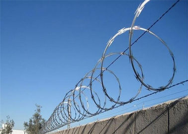 Security 304 Concertina Wire Fencing , Razor Wire Barrier Decorative Barbed