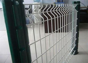 Residence 3D Steel Triangle Fence Panel Galvanized Wire Square / Peach Post