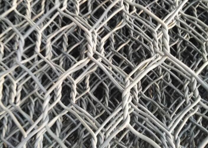 Customized Size Green Gabion Wire Mesh Wire Gauge 23.5mm ISO 9001 Approved