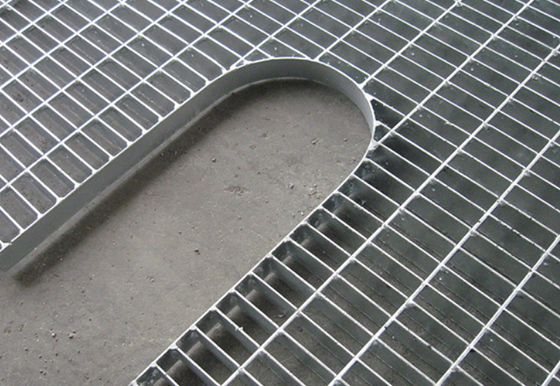 Durable Outdoor Steel Walkway Grating Galvanized Building Materials
