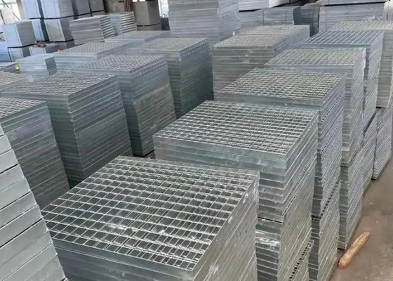 Durable Outdoor Steel Walkway Grating Galvanized Building Materials