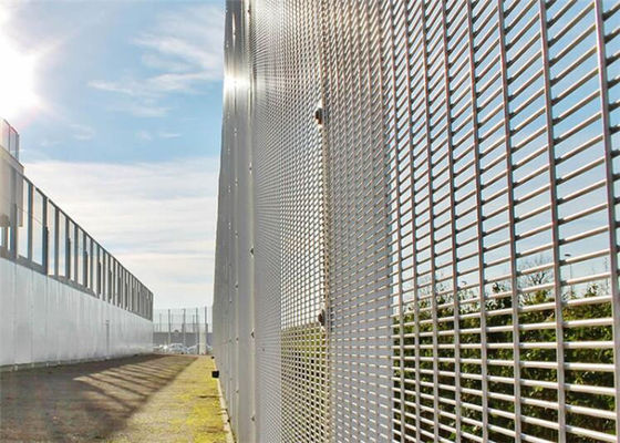 Garden 358 Security Fencing Customized Size Galvanized Wire For  Base