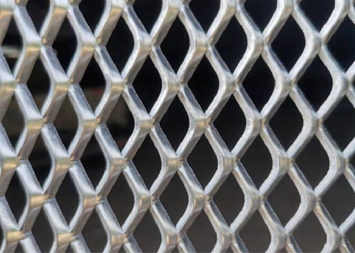 Heavy Duty Expanded Metal Mesh for Industrial Security & Flooring