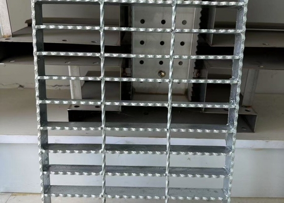 304 Stainless Steel Walkway Grating 100mm Spacing Industrial