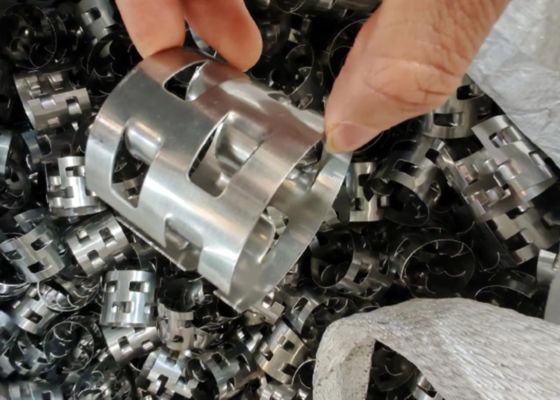 SS316 Pall Ring Metal Random Packing for Gas Scrubbing Towers 50*50*0.5mm