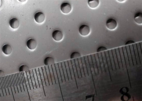 Low Carbon Steel 1220 X 2440mm Perforated Metal Mesh 1.5mm Thickness